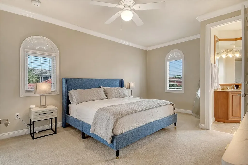591 Putting Green Lane Longboat Key FL 34228