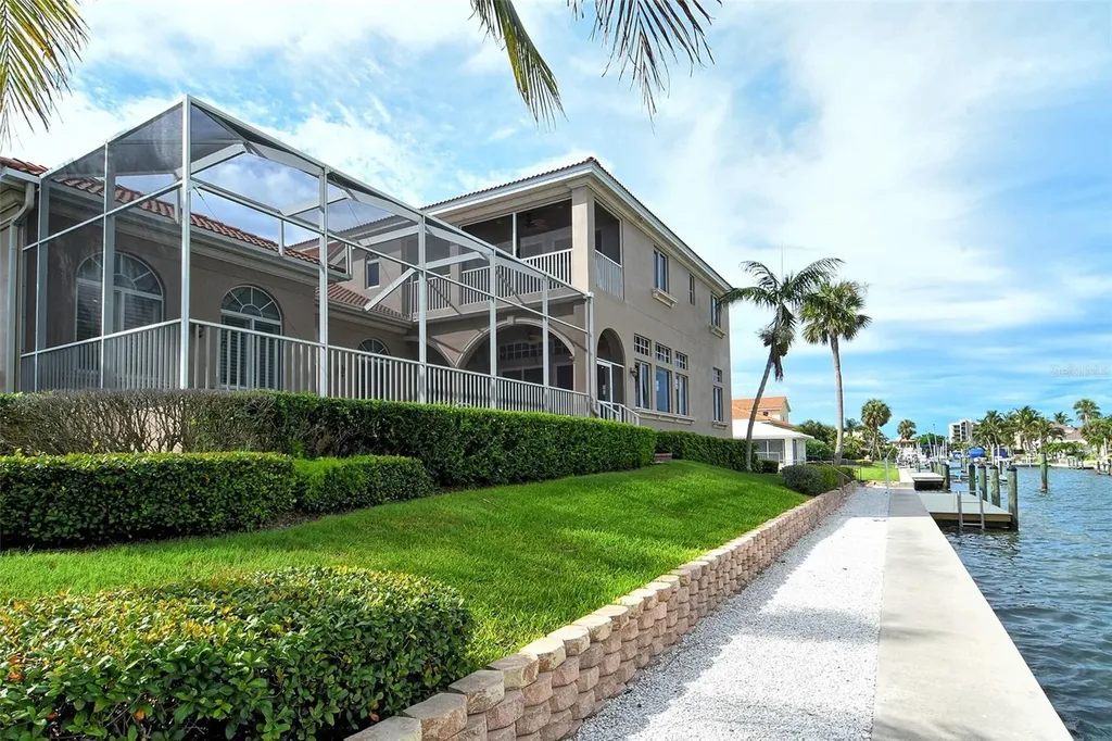 591 Putting Green Lane Longboat Key FL 34228