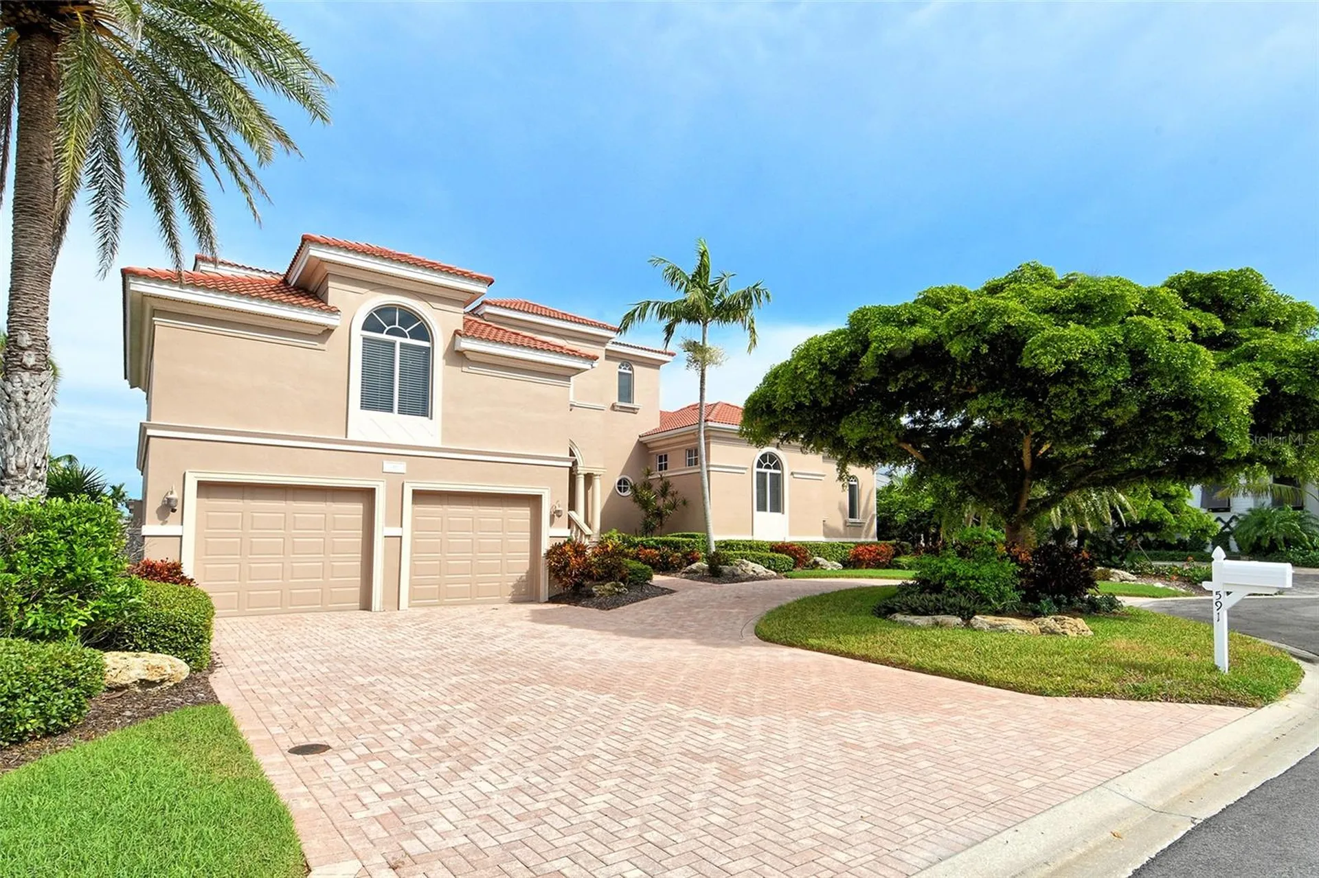 591 Putting Green Lane Longboat Key FL 34228