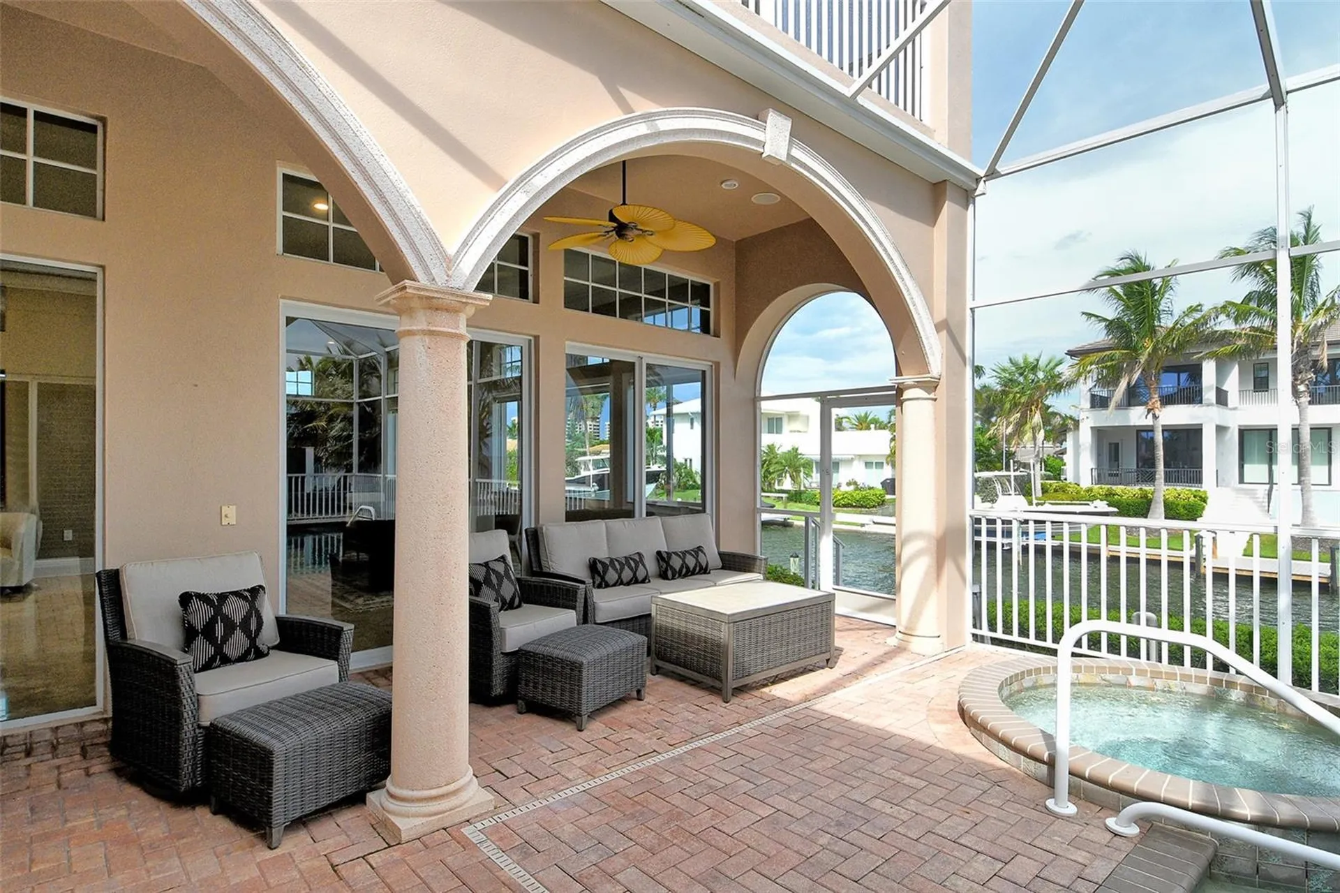 591 Putting Green Lane Longboat Key FL 34228