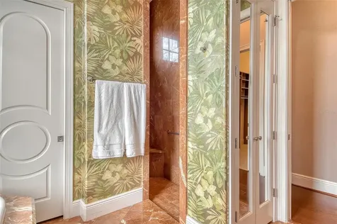 591 Putting Green Lane Longboat Key FL 34228