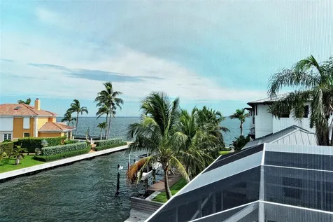 591 Putting Green Lane Longboat Key FL 34228