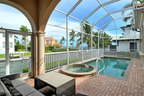 591 Putting Green Lane Longboat Key FL 34228