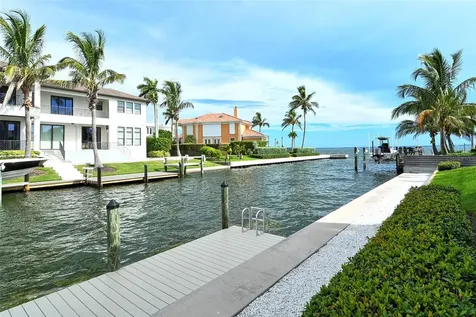 591 Putting Green Lane Longboat Key FL 34228