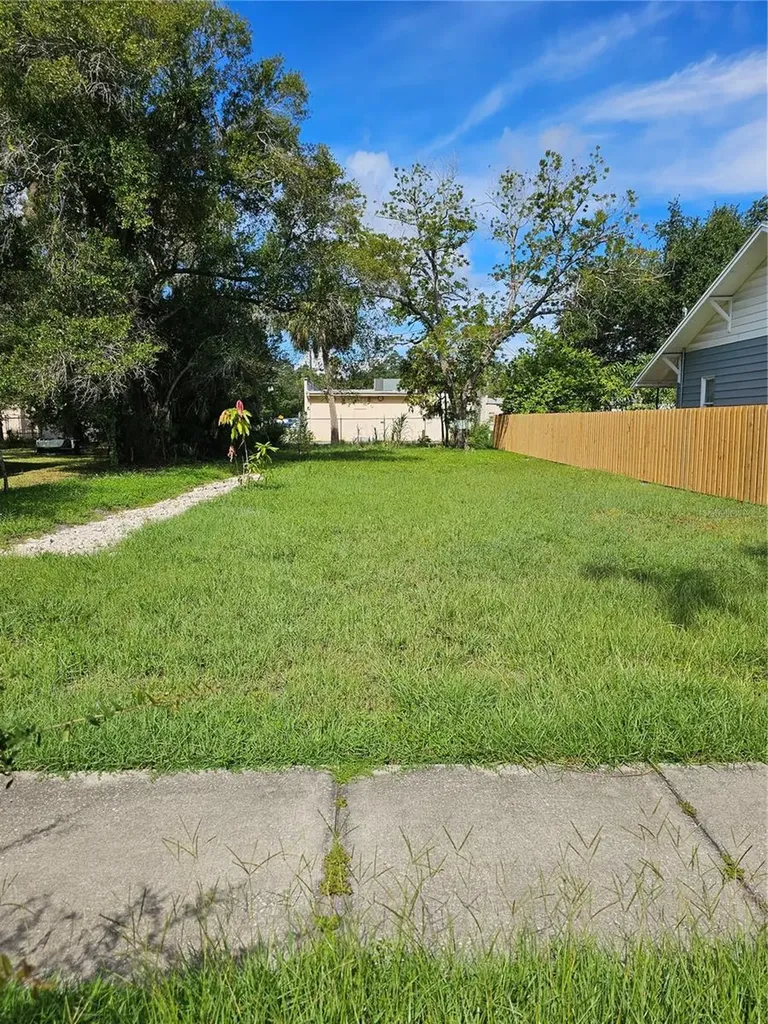 2301 Highland Street S St Petersburg FL 33705