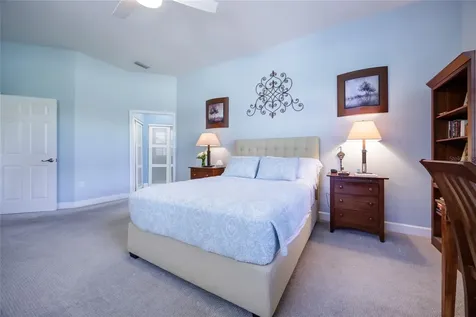 9542 SW 50th Road Gainesville FL 32608