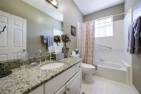 9542 SW 50th Road Gainesville FL 32608