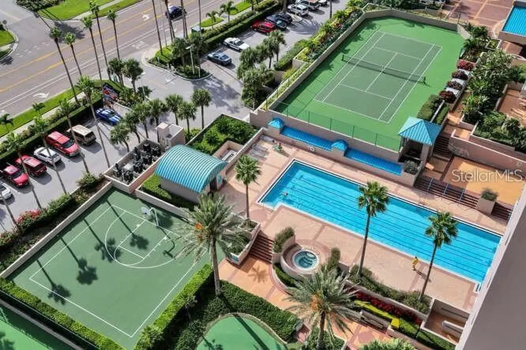 1520 Gulf Boulevard Clearwater Beach FL 33767