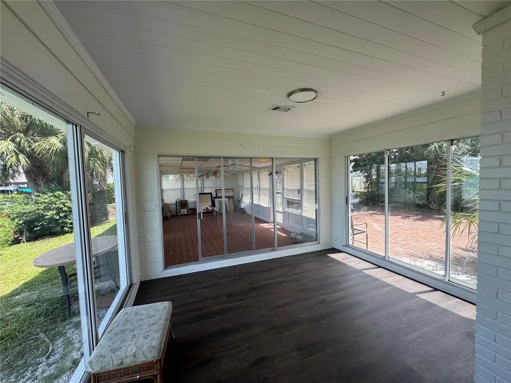 180 Devon Drive Clearwater Beach FL 33767