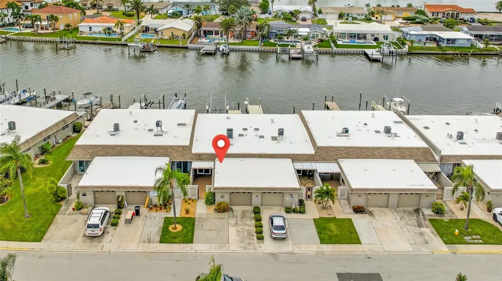 545 Boca Ciega Point Boulevard N St Petersburg FL 33708