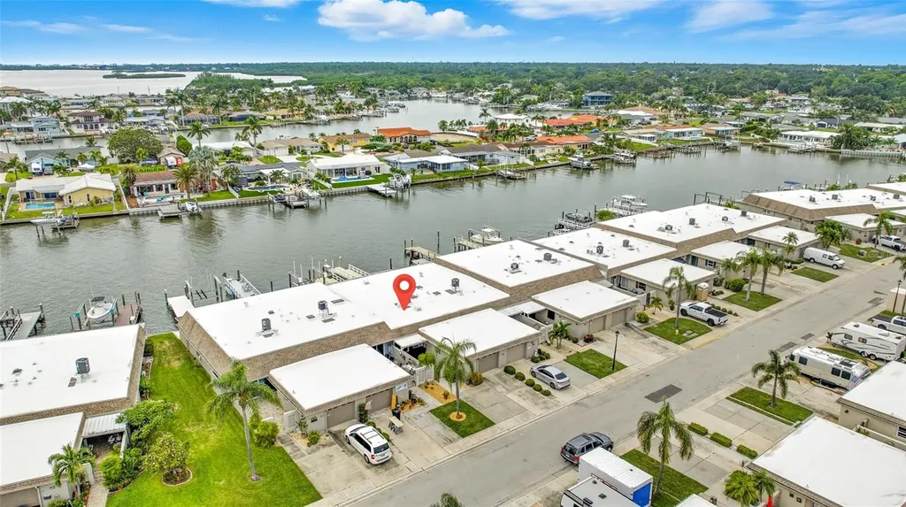 545 Boca Ciega Point Boulevard N St Petersburg FL 33708