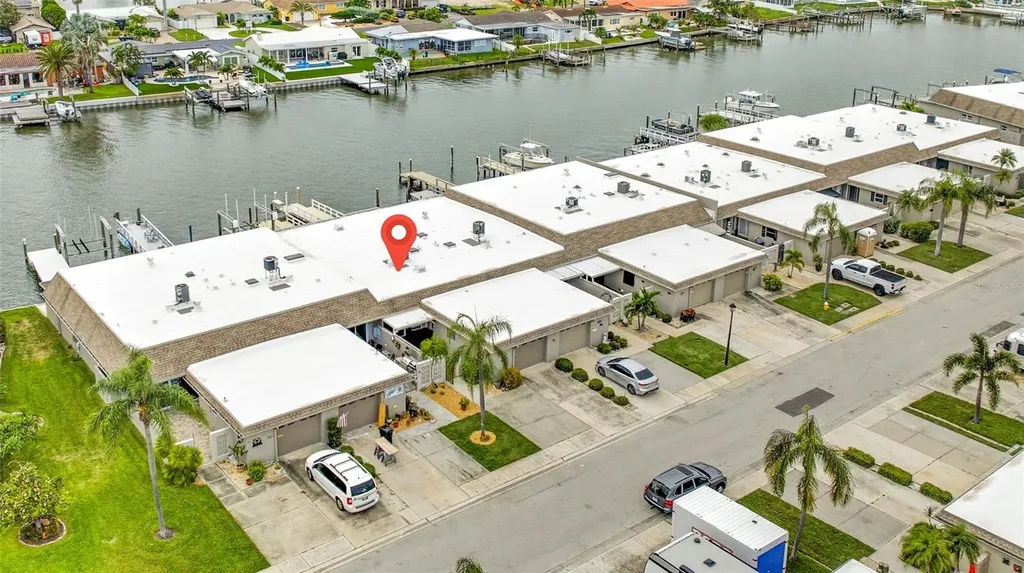 545 Boca Ciega Point Boulevard N St Petersburg FL 33708