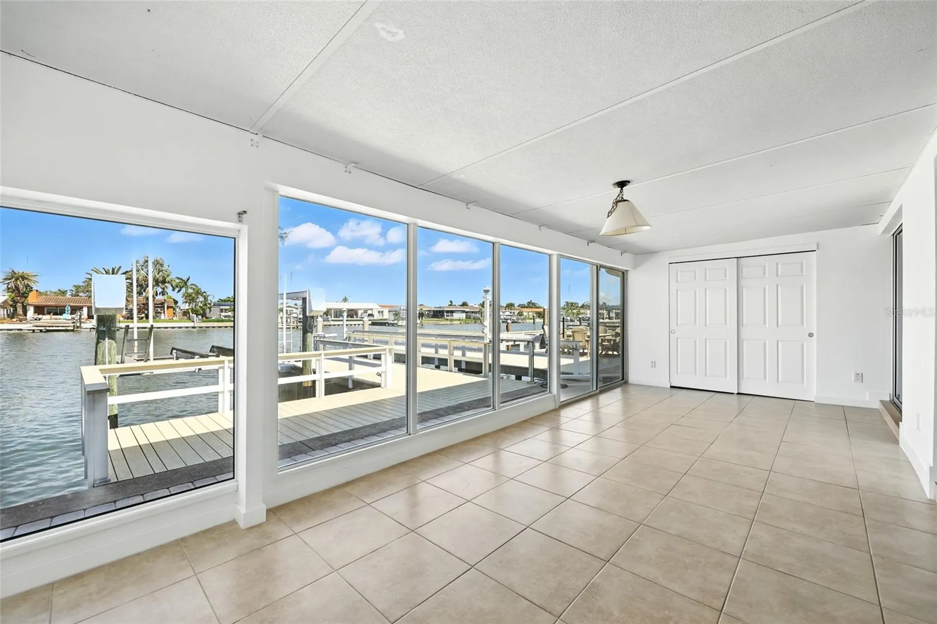 545 Boca Ciega Point Boulevard N St Petersburg FL 33708