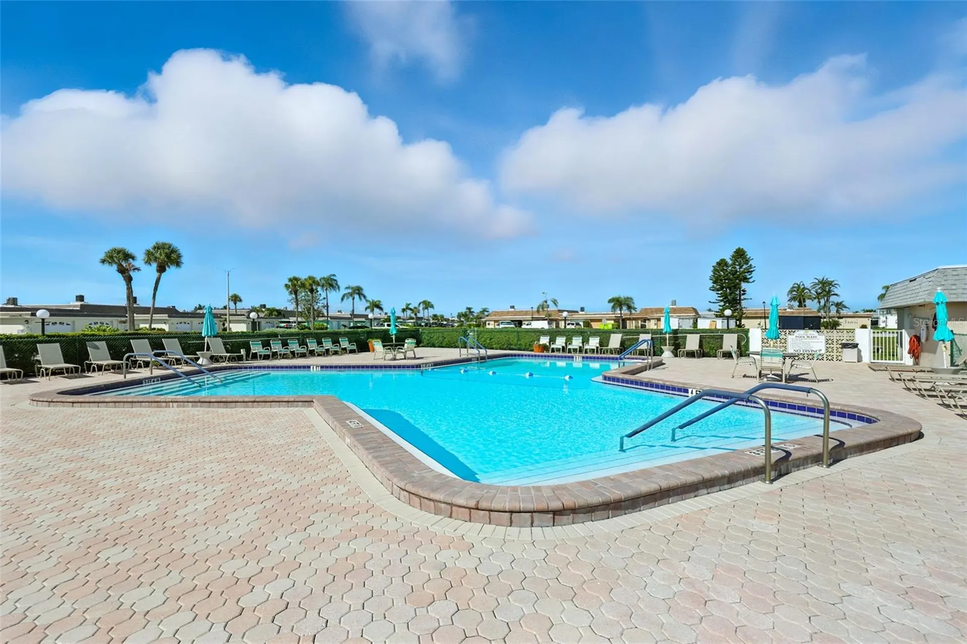 545 Boca Ciega Point Boulevard N St Petersburg FL 33708