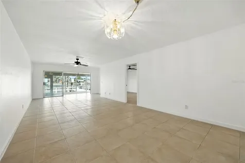 545 Boca Ciega Point Boulevard N St Petersburg FL 33708