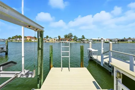 545 Boca Ciega Point Boulevard N St Petersburg FL 33708