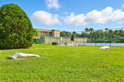 545 Boca Ciega Point Boulevard N St Petersburg FL 33708