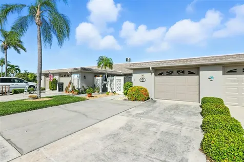 545 Boca Ciega Point Boulevard N St Petersburg FL 33708