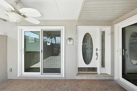 545 Boca Ciega Point Boulevard N St Petersburg FL 33708