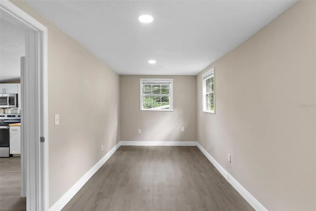 15375 SE 64th Place Ocklawaha FL 32179