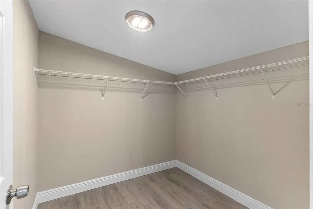 15375 SE 64th Place Ocklawaha FL 32179