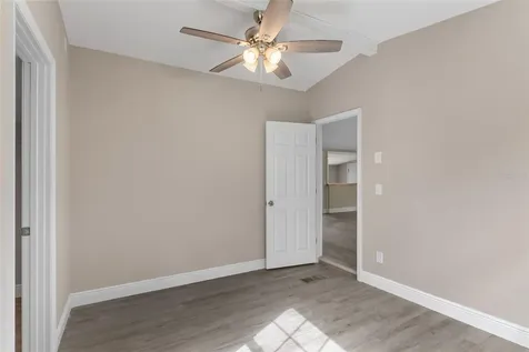 15375 SE 64th Place Ocklawaha FL 32179