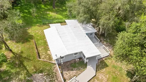 15375 SE 64th Place Ocklawaha FL 32179