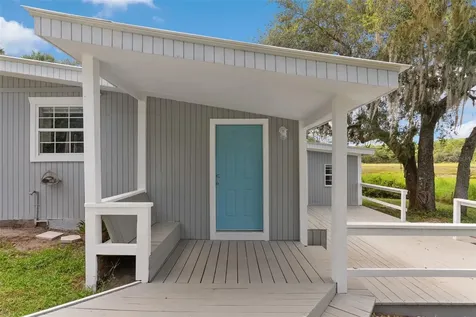 15375 SE 64th Place Ocklawaha FL 32179