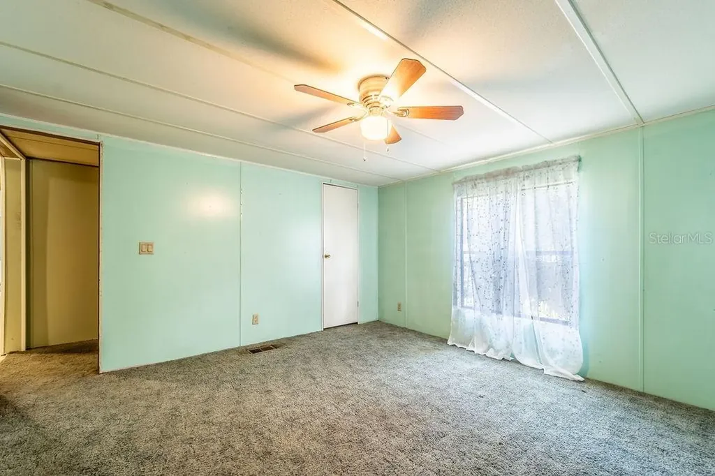 24031 Armadillo Road Astor FL 32102