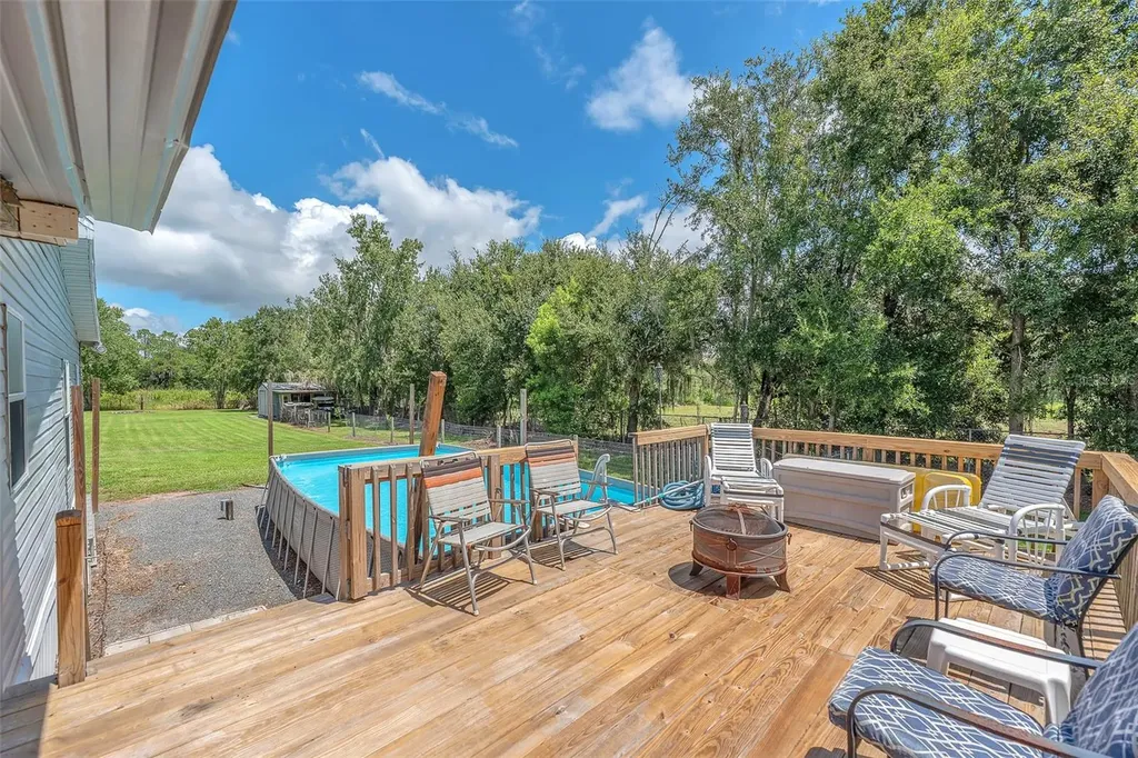 4936 Steve Reeves Lane Plant City FL 33565