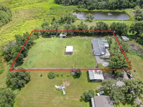 4936 Steve Reeves Lane Plant City FL 33565