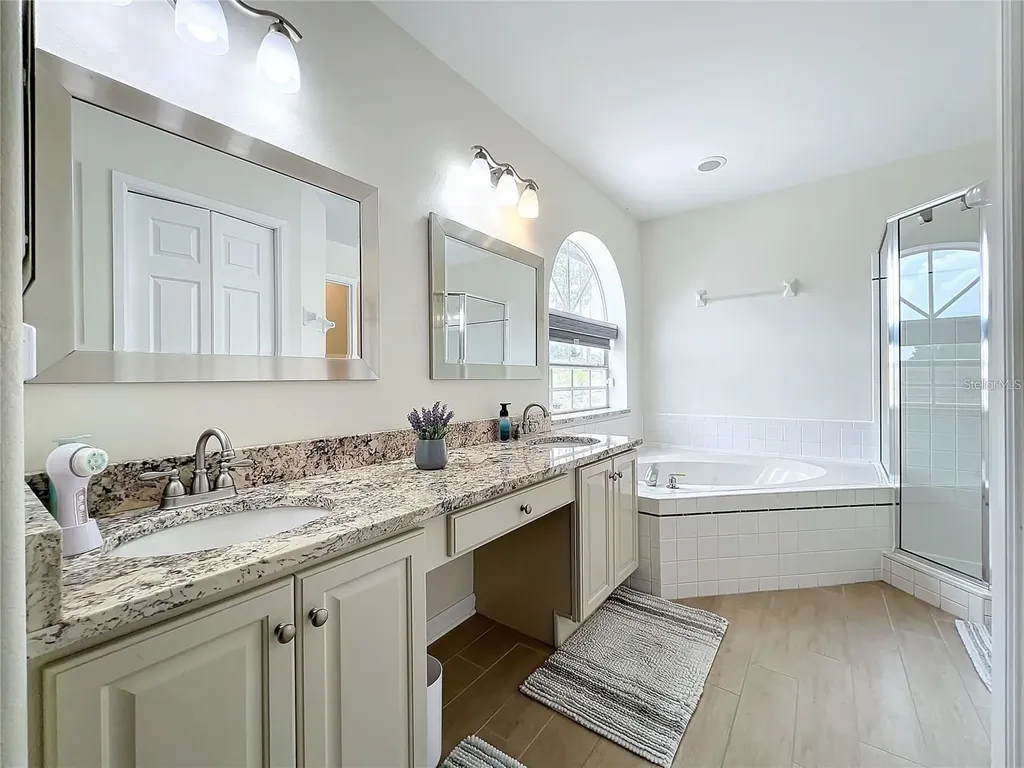 17528 E Apshawa Road Minneola FL 34715