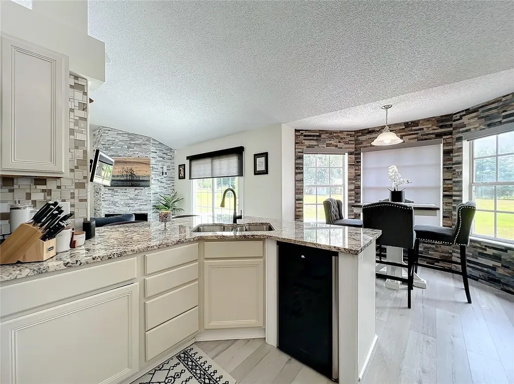 17528 E Apshawa Road Minneola FL 34715