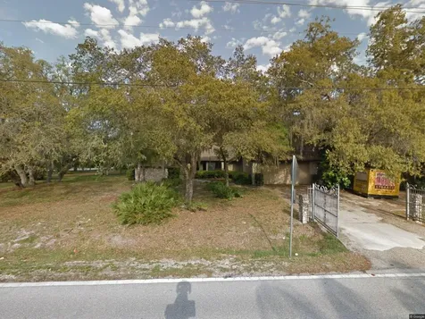 4621 Riverwood Avenue Sarasota FL 34231