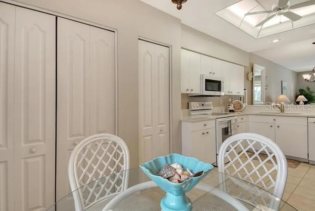 9641 Castle Point Drive Sarasota FL 34238