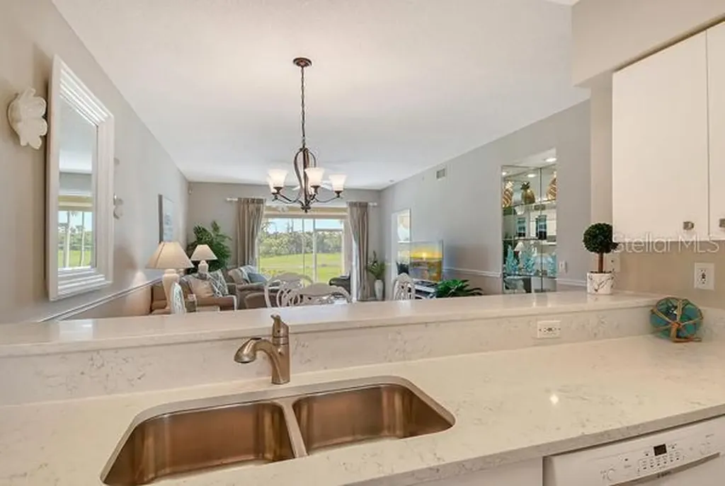 9641 Castle Point Drive Sarasota FL 34238