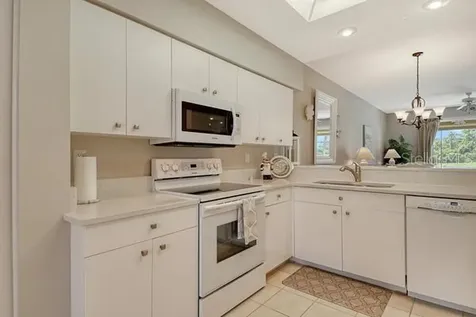 9641 Castle Point Drive Sarasota FL 34238