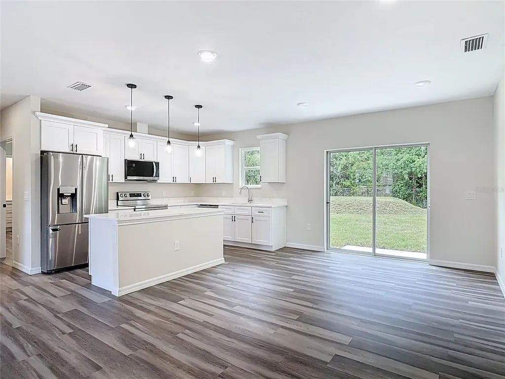 1972 3rd Avenue Deland FL 32724