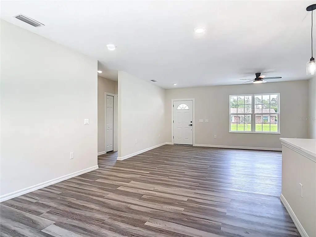 1972 3rd Avenue Deland FL 32724