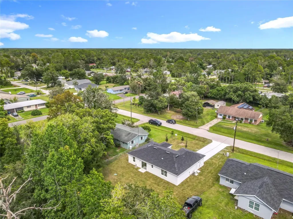 1972 3rd Avenue Deland FL 32724