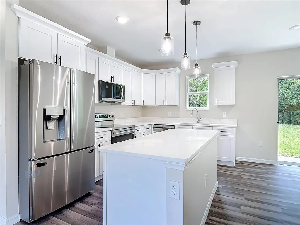 1972 3rd Avenue Deland FL 32724