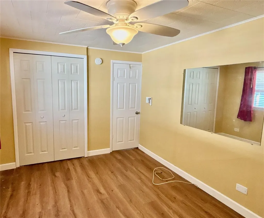 144 Americana Court NE St Petersburg FL 33702