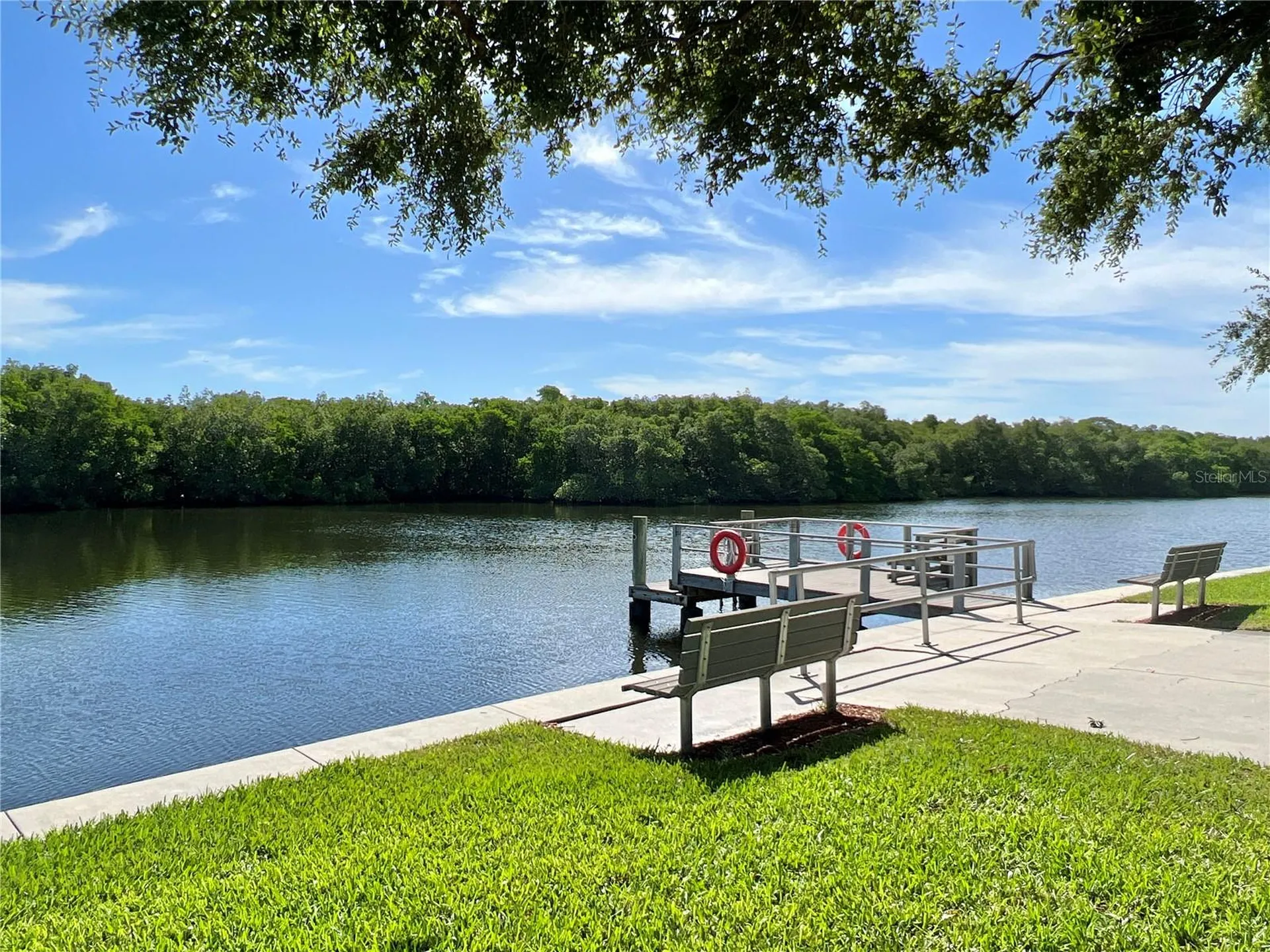144 Americana Court NE St Petersburg FL 33702