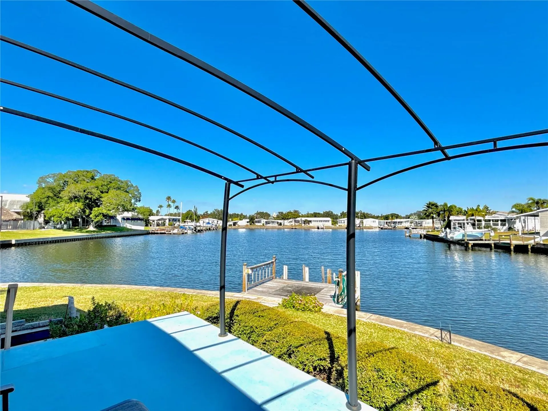 144 Americana Court NE St Petersburg FL 33702