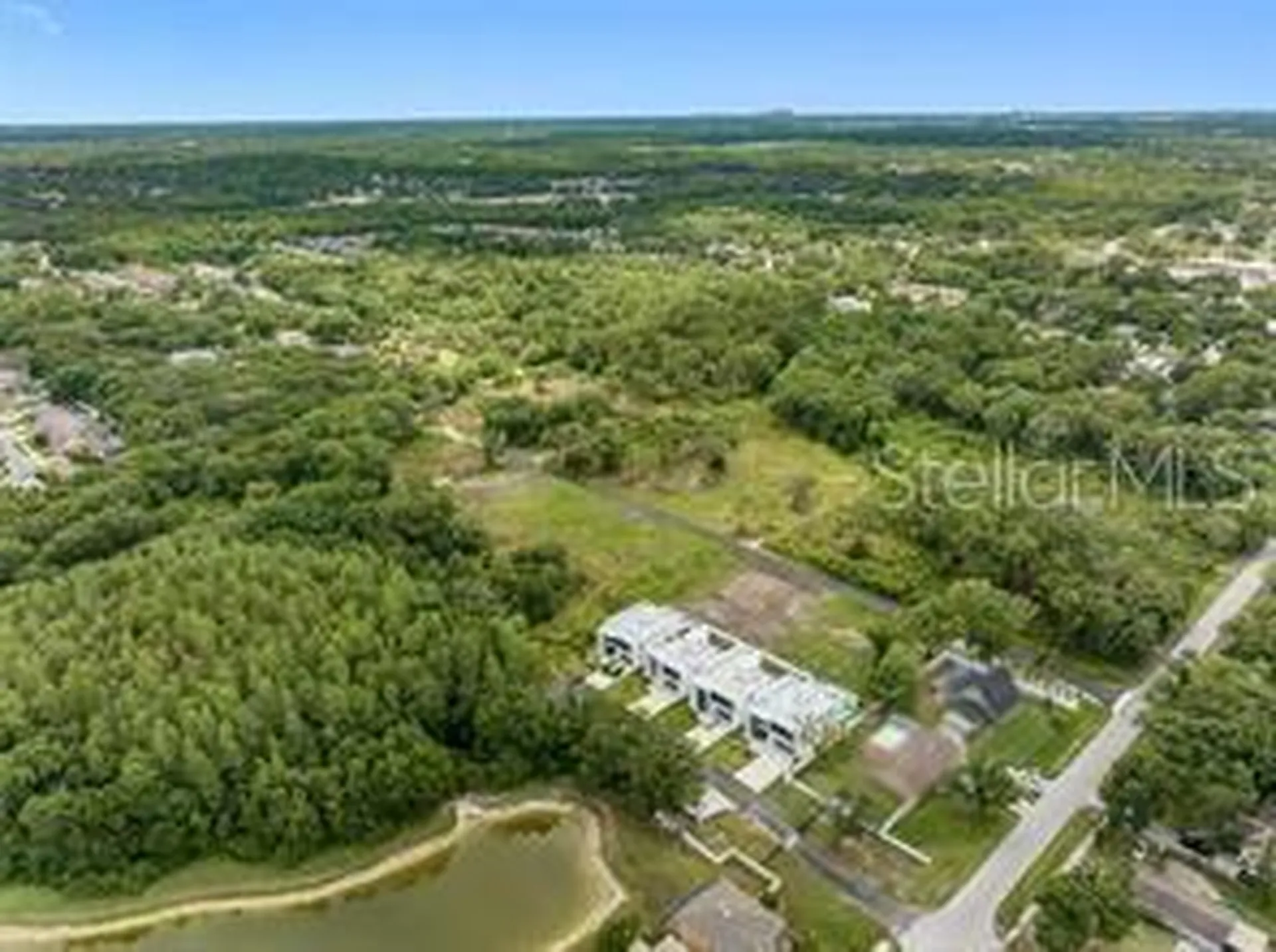 44 Avonwood Tampa FL 33625