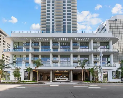 325 1st Street S St Petersburg FL 33701