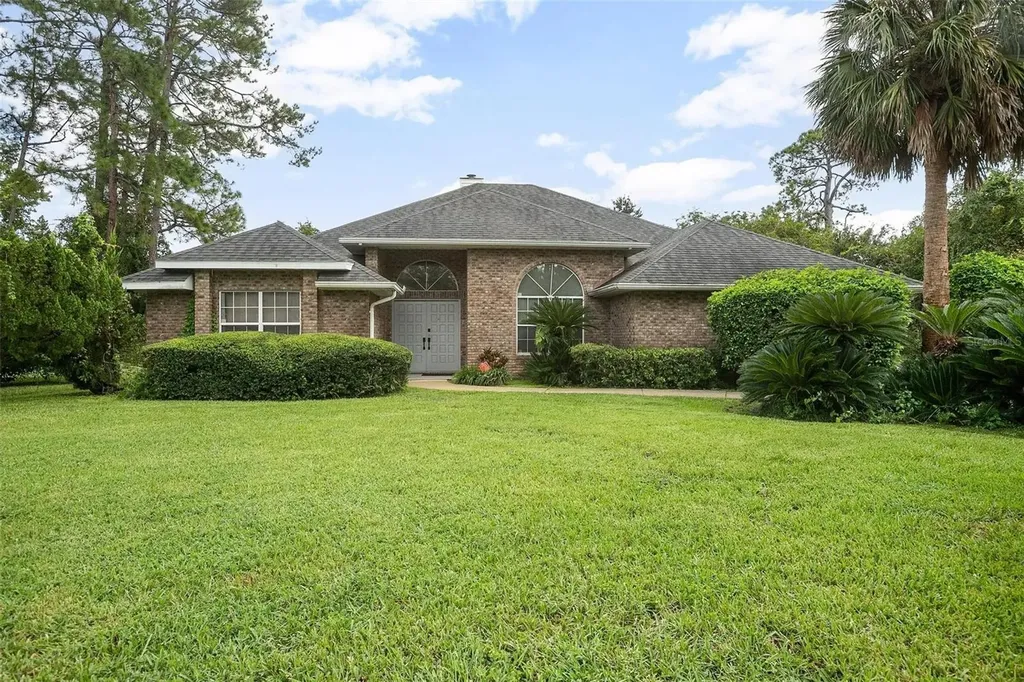 127 Muirfield Drive Daytona Beach FL 32114