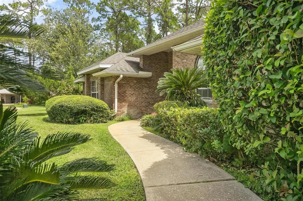127 Muirfield Drive Daytona Beach FL 32114