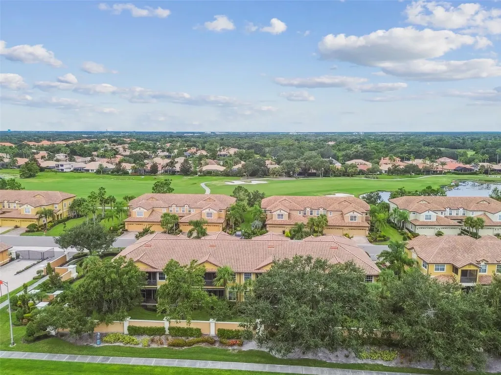 8161 Miramar Way Lakewood Ranch FL 34202