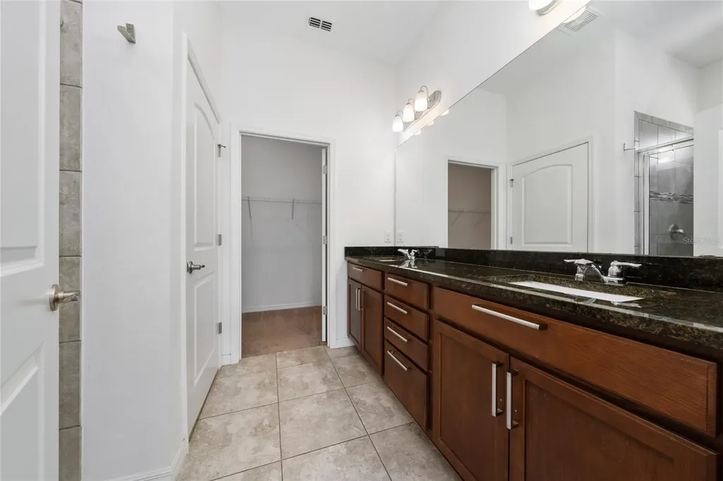 2095 Sola Vista Avenue St Cloud FL 34771